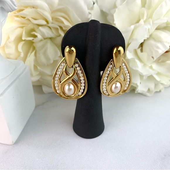 Vintage Napier Gold Tone Faux Seed Pearl Dangle Earrings - Picture 4 of 9